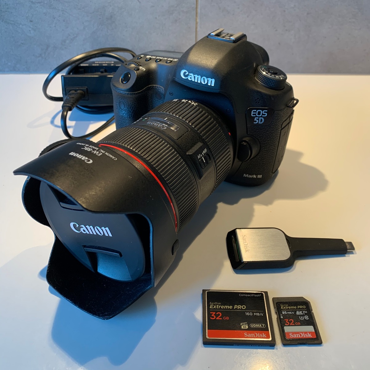 Annonsmarknad Saljes Canon 5d Mark Iii 24 70 2 8 L Ii Usm