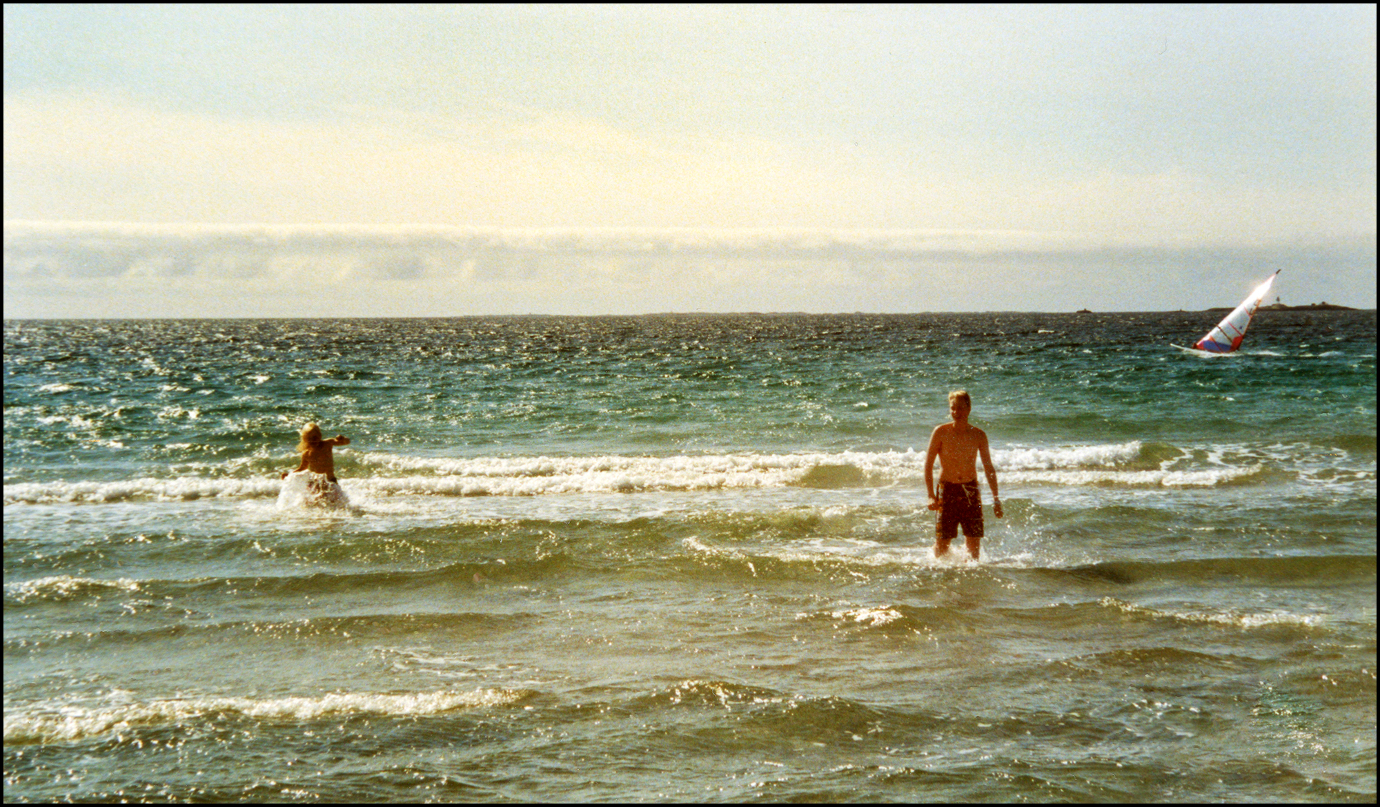 Kallt i vattnet, men inga badkrukor. 