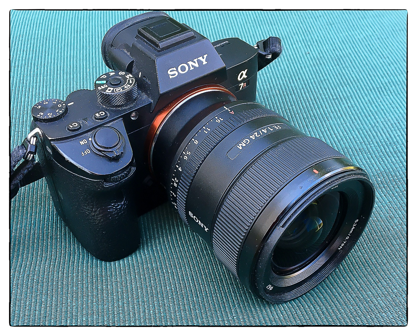 KEN ROCKWELL VÄRLDENS BÄSTA 24/1,4? Fotosidan