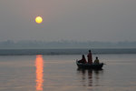 Soluppgång över Benares, Indien 2010