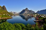 Samhället Reine på Lofoten