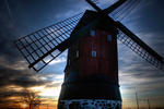 080209 - Häljarp's windmill at dusk I