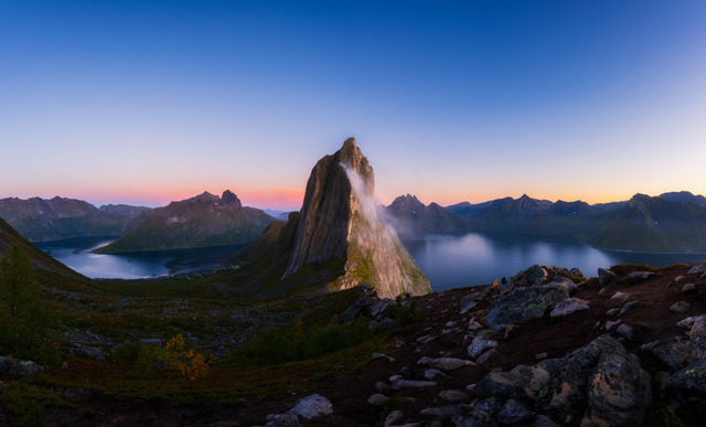 Segla, Senja