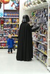 Darth Vader handlar ljussabel...