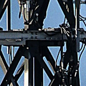 mast_closeup_400.jpg