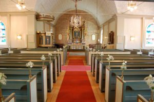 Hammaro_kyrka_interior.jpg