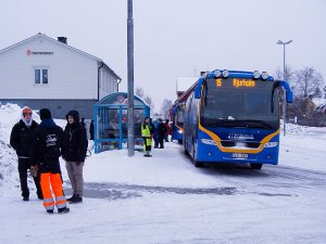 KR Trafik 418 Vännäs Resecentrum 2014-02-20b.jpg
