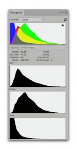 Histogram_sRGB.jpg