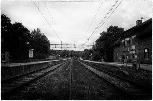 FS-LängsJärnvägsspåret-16-06-08.jpg