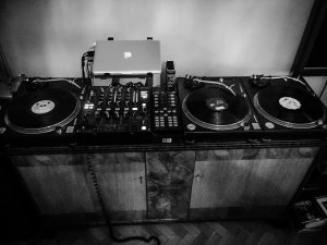 DJ-setuP.jpg