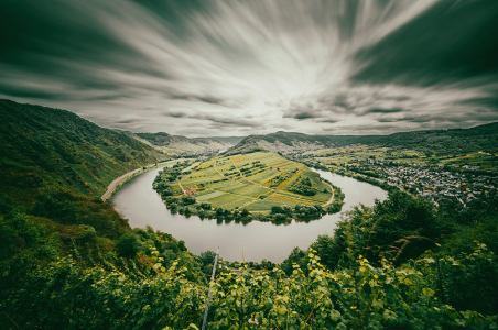 Mosel-2-8807_DavidBjorken-LoRES.png