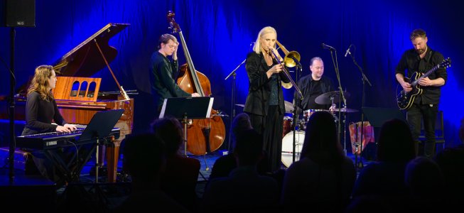 2024-04-24_Jazz - Fab4_0337-Enhanced-NR-Pano.jpg