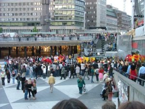 34 minikarneval vid sergels torg.jpg