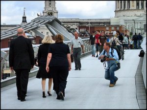 127 millenium bridge, vips.jpg