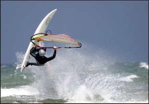 windsurf3_stor.jpg