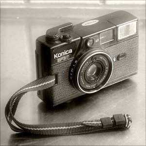 konica-ef3d-b.jpg