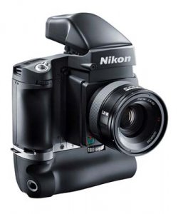 nikon_m1.jpg