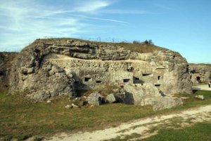 fort-de-douamont,-verdun.jpg