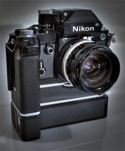 nikon-f2-400.jpg