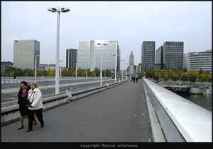 7600-pont-cdg-besk-50k.jpg