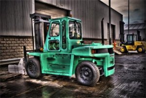 fork_lift_green_hdr_edited_jpg_xsmall.jpg