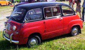 Fiat_600_Multipla_1960[1].jpg