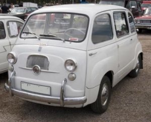 Fiat-600-multipla-1960.jpg