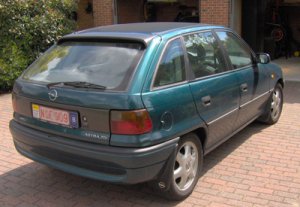 Opel_Astra_1997_RB.jpg