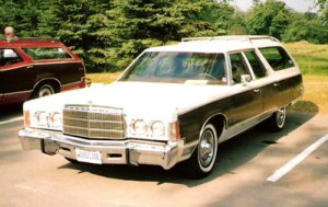 1977_Chrysler_T_and_C.jpg