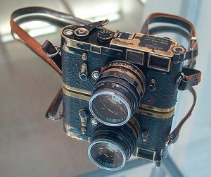 leica.jpg