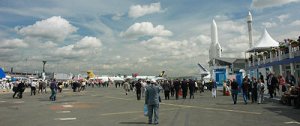 400px-Paris_Air_Show_2007_02.jpg